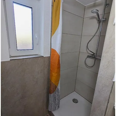 Apartment Rhein Schweiz - Modern&grenznah Kussaberg